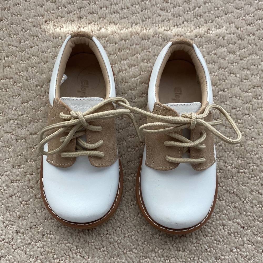 Elephantito toddler saddle shoes - size 8